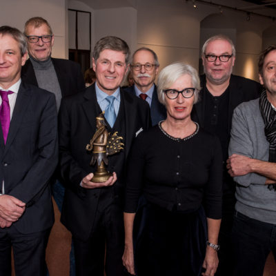 Horst Kummeth mit früheren Kulturpreisträgern